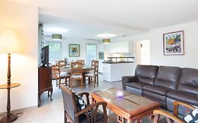 Holiday Home Les Jardins du Levant